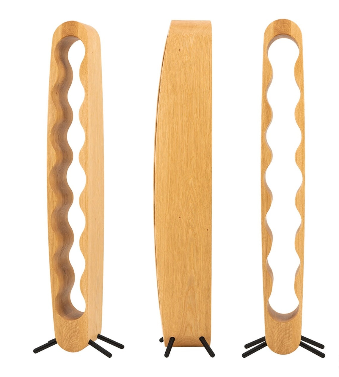 Egg: Skulpturales Ei-Weinregal aus schichtverleimtem Massivholz Freestanding Studio Visual