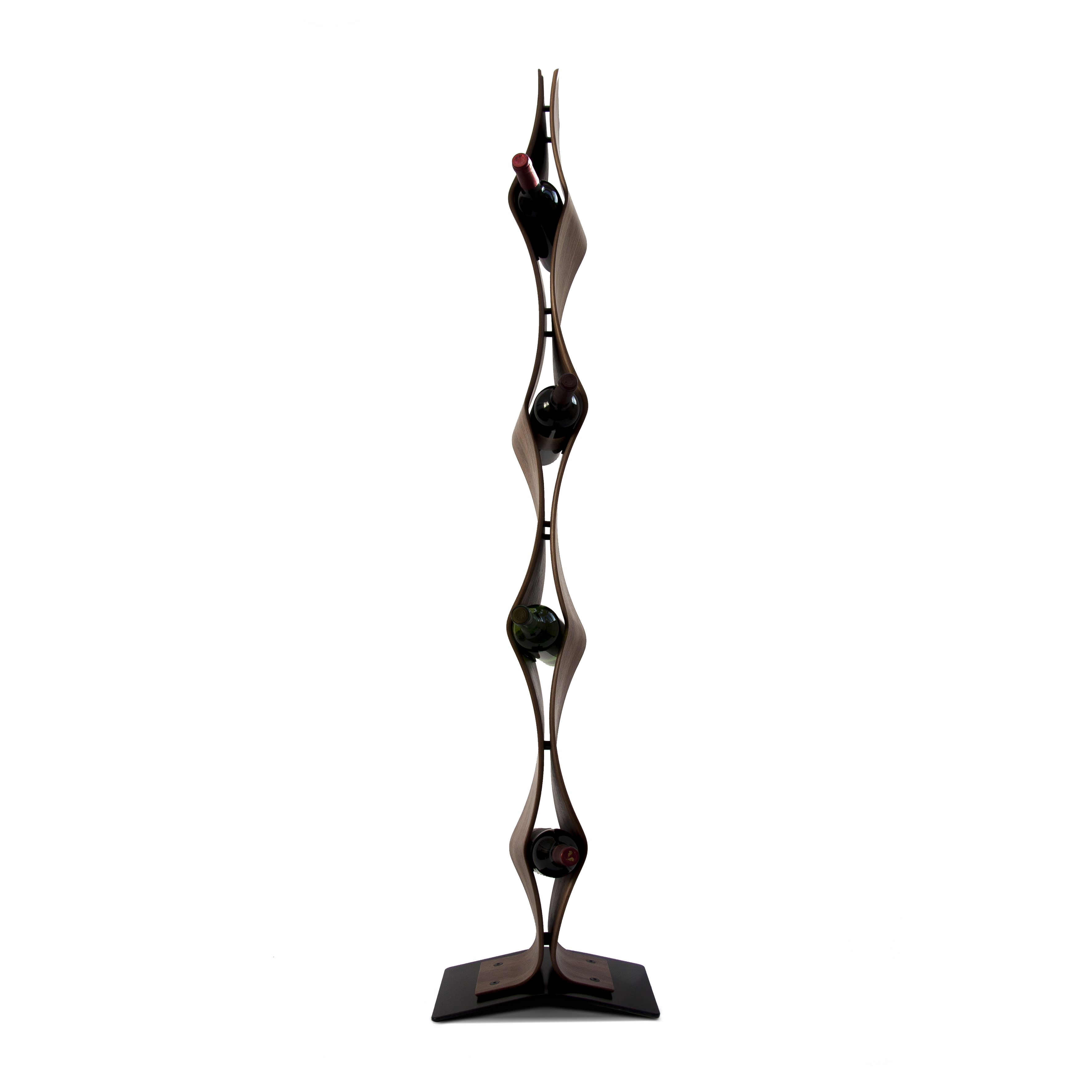 Twist: Gedrehte Massivholzsäule als Weinregal für 4 Flaschen Cinematic Fine Art Showcase